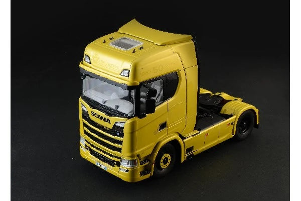 ITALERI 3927S 1:24 Scania S730 Highline 4x2