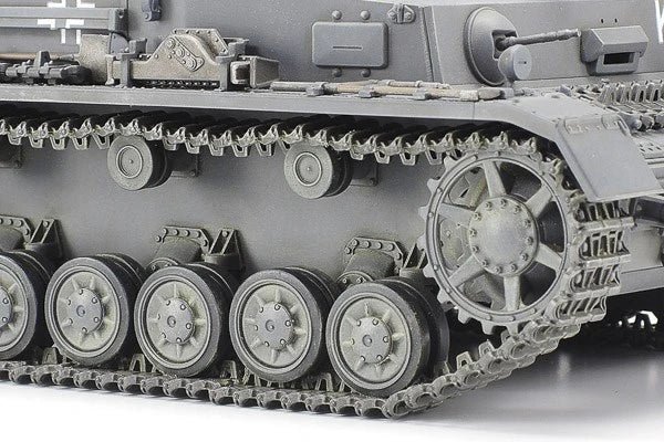 TAMIYA 35374 1/35 German Tank Panzerkampfwagen IV Ausf.F Byggesæt